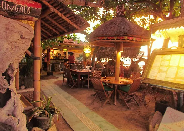 Bunga Bungalo نوسا ليمبونغان