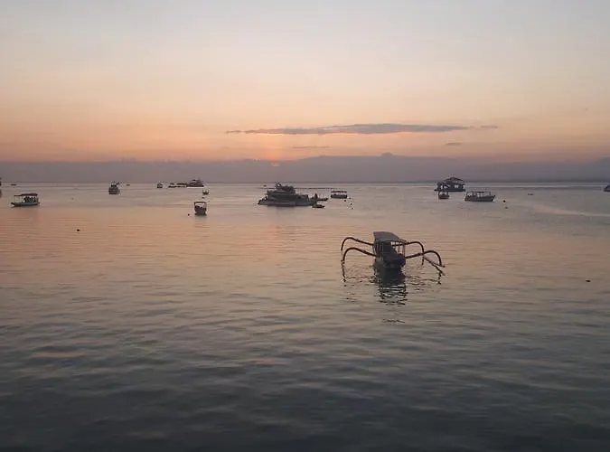 Bunga Bungalo بيت ضيافة نوسا ليمبونغان